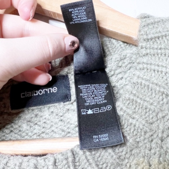 Liz Claiborne Vintage Wool Blend Aztec Pattern Stripes Grandpa Knit Sweater - Picture 14 of 16